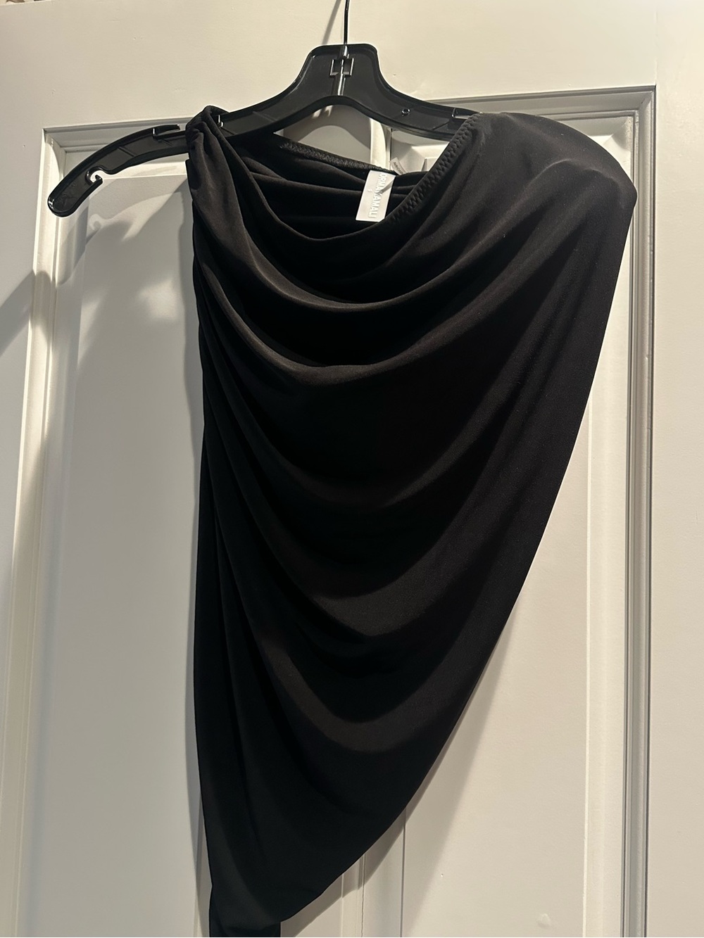 NWT Norma Kamali Diana One-Shoulder Swim Top - Picture 5 of 7